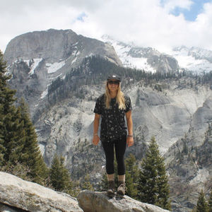 Meet your Posher, Alicia